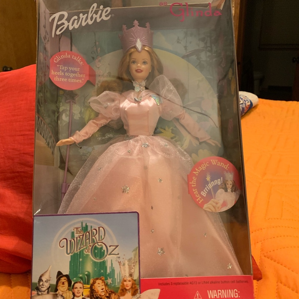 Barbie Glinda Doll The Wizard of Oz